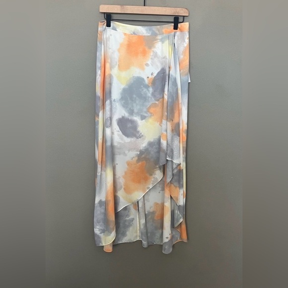 DKNYC Dresses & Skirts - DKNYC Asymmetrical Watercolor Wrap Skirt in Orange, Gray & Yellow Sz 6 NWT